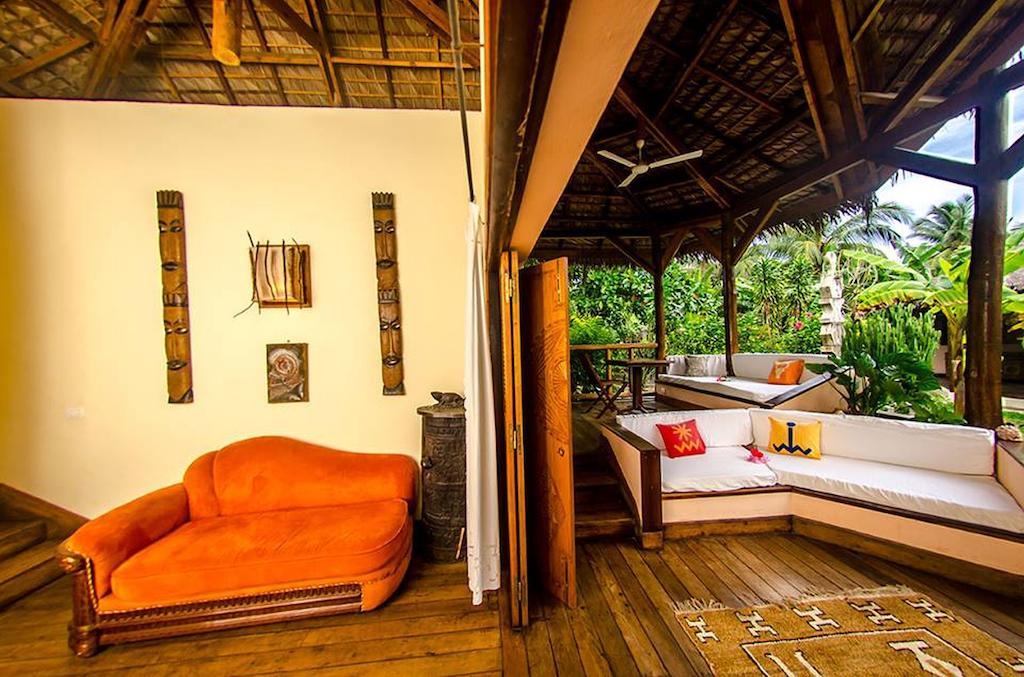 Le Zahir Lodge Ambatoloaka  Oda fotoğraf