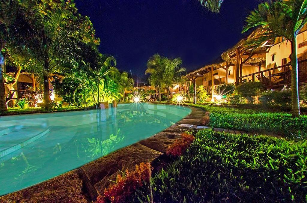 Le Zahir Lodge Ambatoloaka  Dış mekan fotoğraf